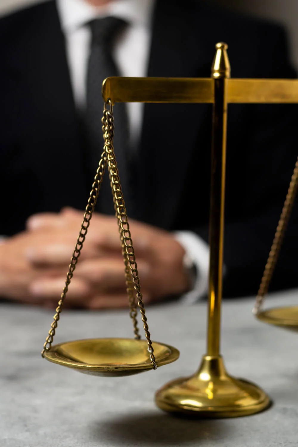Atendimento e assessoria jurídica especializada